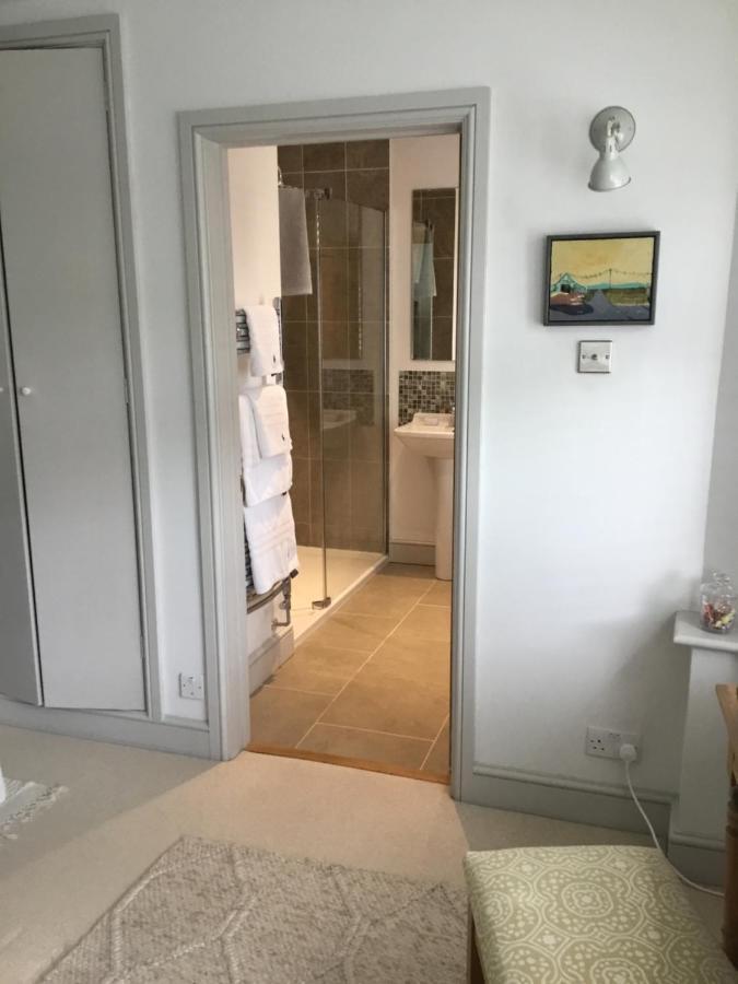 Number 19 B&B チチェスター エクステリア 写真