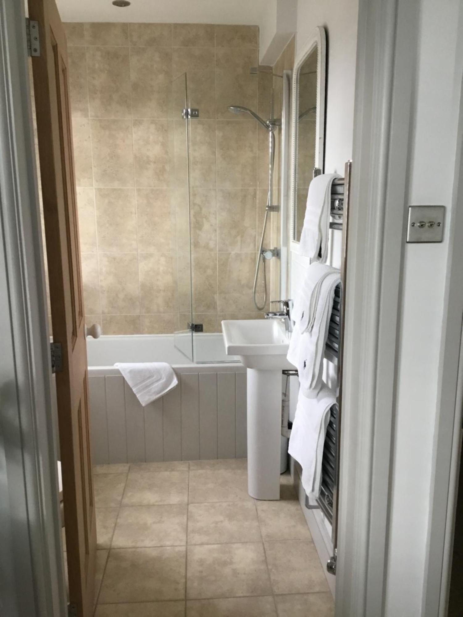 Number 19 B&B チチェスター 部屋 写真